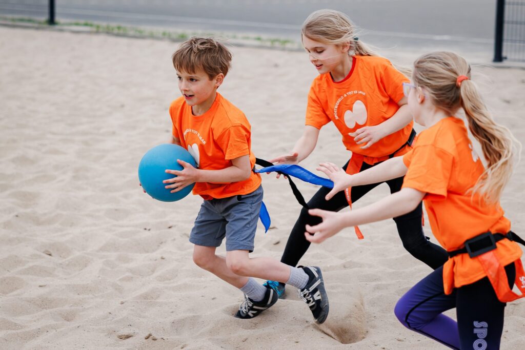 buitenspelletjes kinderen​